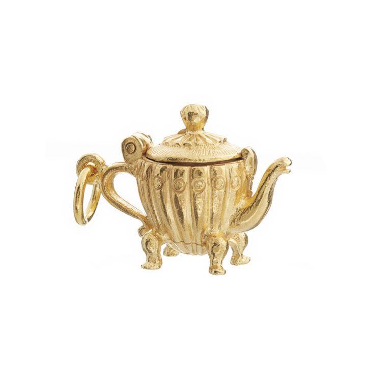 mirabelle gold Teapot pendant